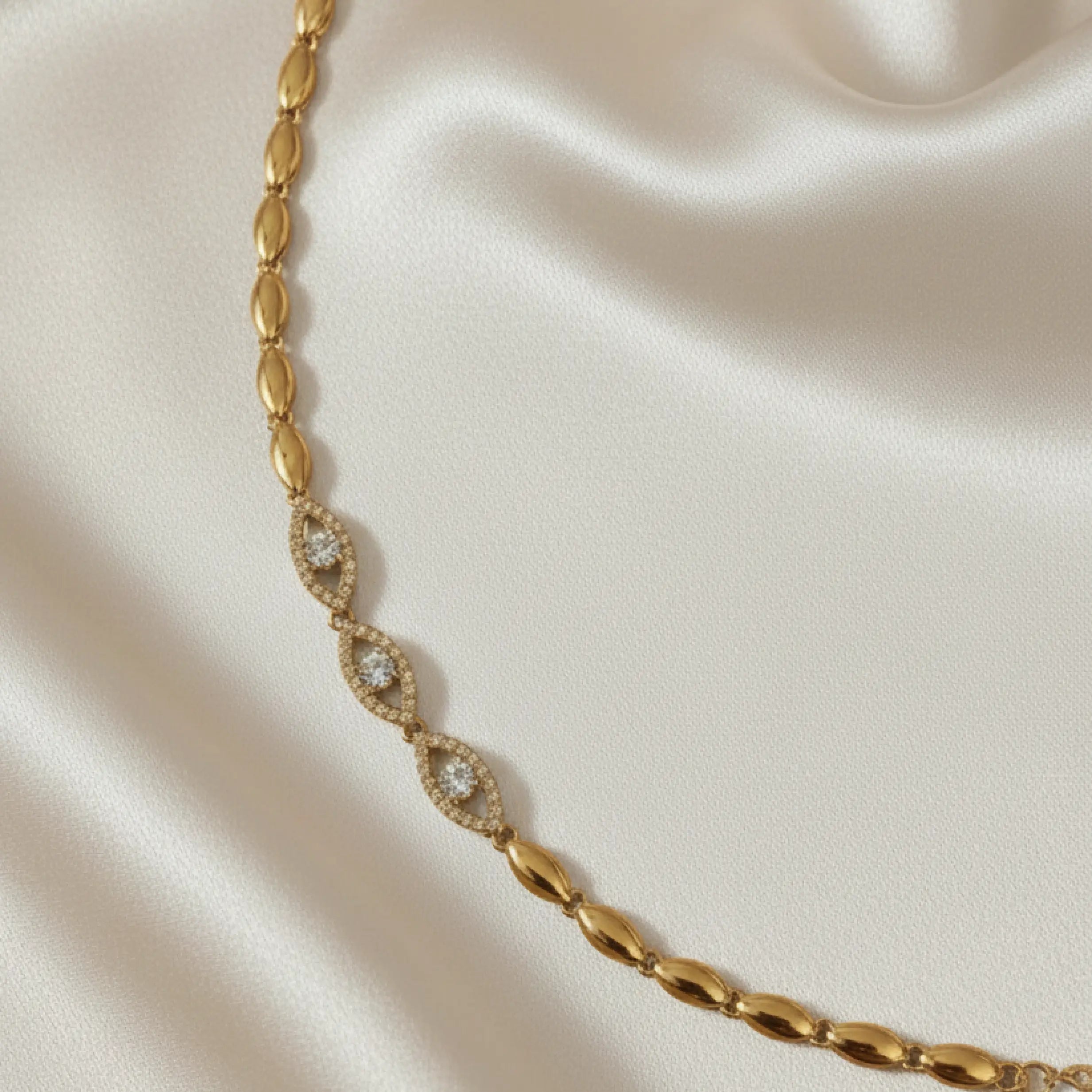 Golden Link Bracelet