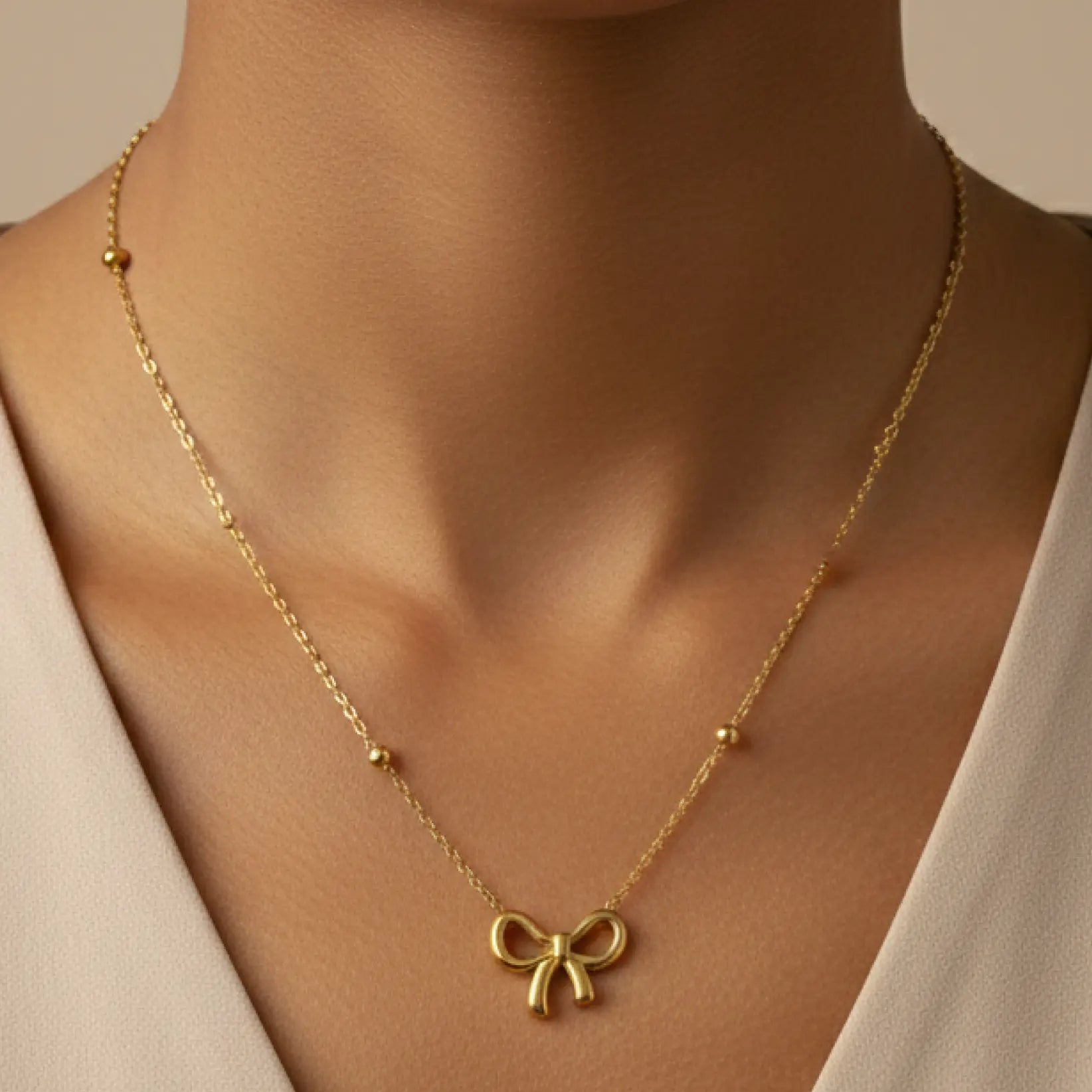 Grace Bow Necklace