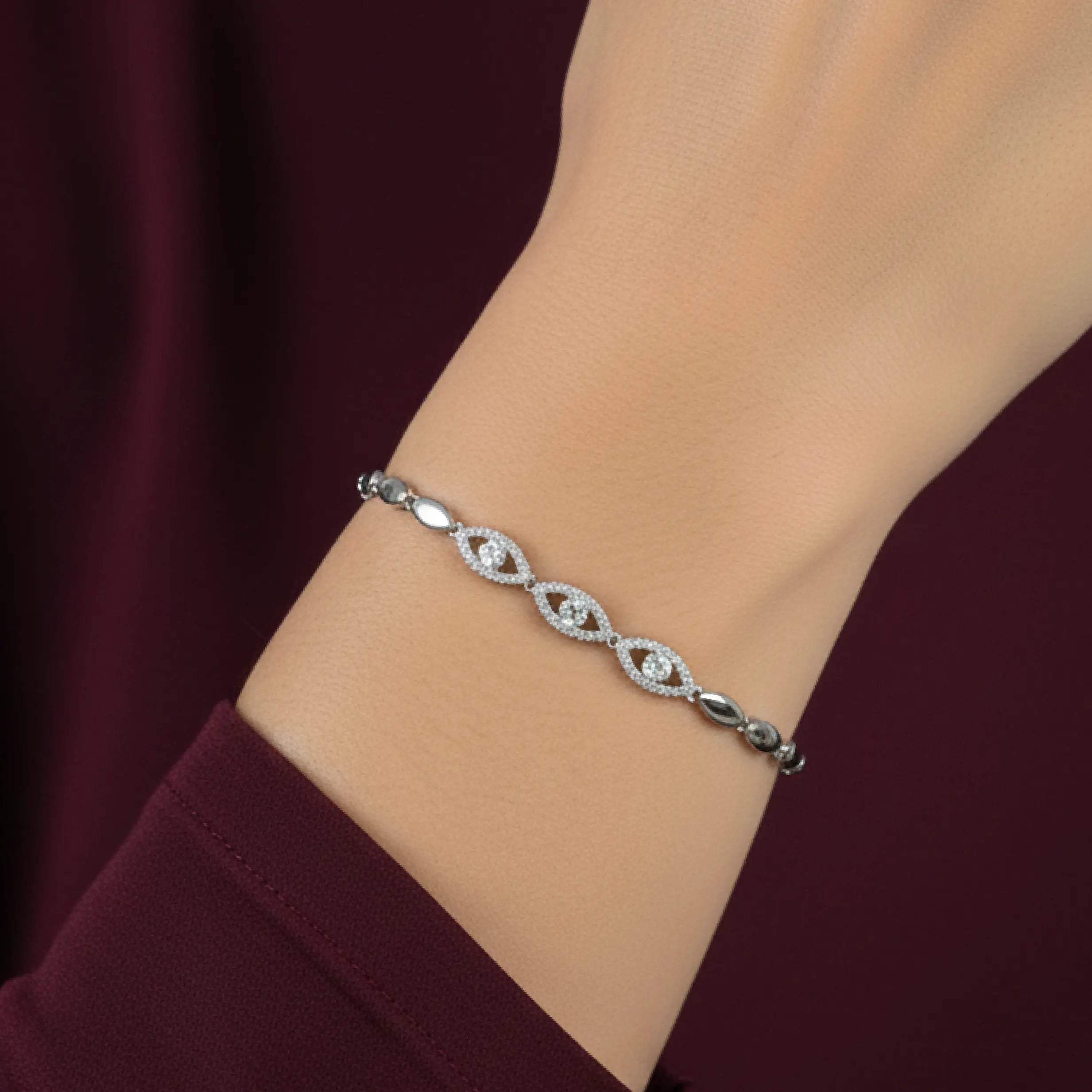 Silver Link Bracelet